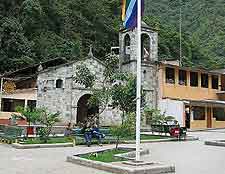 Further picture of central Aguas Calientes