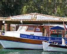 Cruise boats awaiting passengers