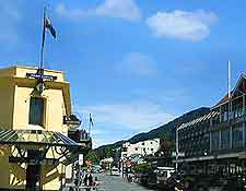 Photo showing shops and dining in Queenstown, nearby Milford Sound