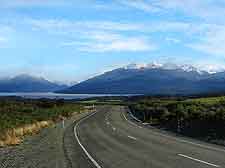 Photo showing the famous Milford Road, connecting Te Anau