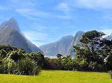 Further photo of the Milford Sound Track attraction