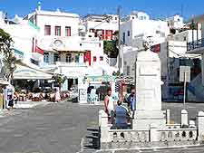 Photo of island shoppers