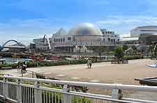 Picture showing the port and aquarium dome