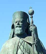 Photo of Makarios statue