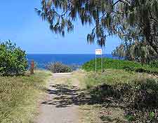 Picture of Noosa National Park coastal trail