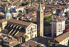 Aerial picture showing the Historic district