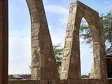 Image of arches taken in the Castillo district of Piura