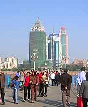 View of shoppers and tourists