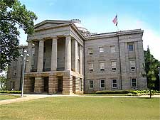 Image of the North Carolina State Capitol Building, by Jim Bowen