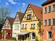 Further image of the Herrengasse, next to the Market Square (Marktplatz)