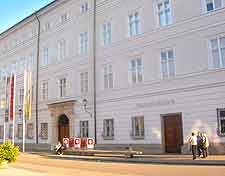 Picture of central museum building