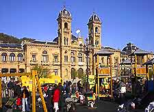 Photo of a San Sebastian plaza