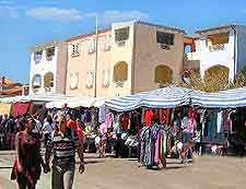 Photo of busy market at Santa Teresa di Gallura, a town in northern Sardinia