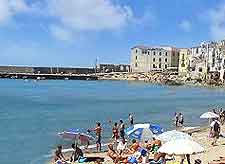 Picture of Cefalu Beach, showing the sunny summer weather