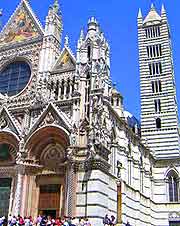 Further view of the beautiful Duomo