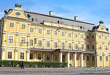 Menshikov Palace (Menshikovskii Dvorets) photo