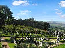 Image of the Holy Rude cemetery and its gravestones