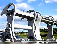 Picture showing the famous Falkirk Wheel