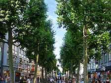 Photo of the Koenigstrasse, Stuttgart's busy shopping street