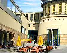 Image of restaurant at the Staatsgalerie (State Gallery)