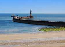 Image showing Roker beach and pier