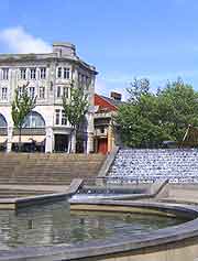 Picture of Castle Square in the city centre