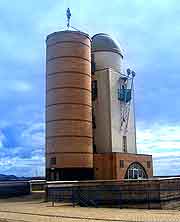 Picture of the Marina Towers Observatory