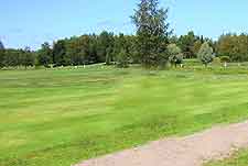 Picture of nearby club and course