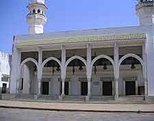 Photograph of mosque in Banjul