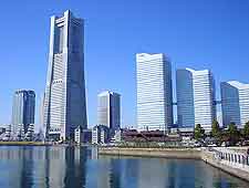 Photo of the Yokohama Minato Mirai 21 skyline