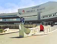 Toulouse Airport (TLS) Travel, Transport and Car Parking: Image of Blagnac Airport