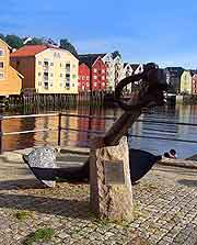 Photo of anchor monument