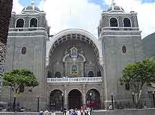 Otuzco cathedral photo
