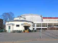 Picture of central restaurant building