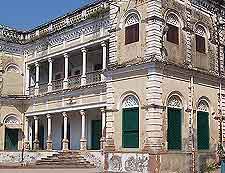 Close-up picture of the Ramnagar Fort Museum (Maharaja Banaras Vidya Mandir)