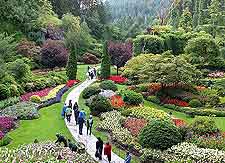 Butchart Gardens picture, showing visitors admiring the flowers