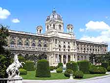 Photo of Vienna's Natural History Museum