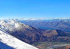 Mountainous photo, taken in the ski season