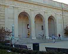 Picture showing the Freer Gallery of Art