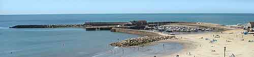 Panorama showing the Cob at Lyme Regis