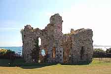 Picture of Sandsfoot Castle and grounds