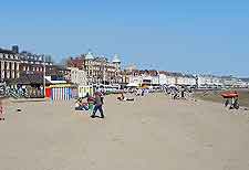 Image of the beach at Weymouth