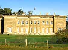 Spetchley Park view