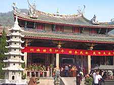 Photograph of the Nanputuo Temple